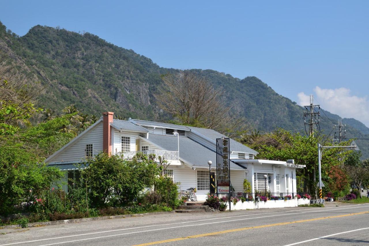 דונגהה Taitung Linyuan B&B מראה חיצוני תמונה