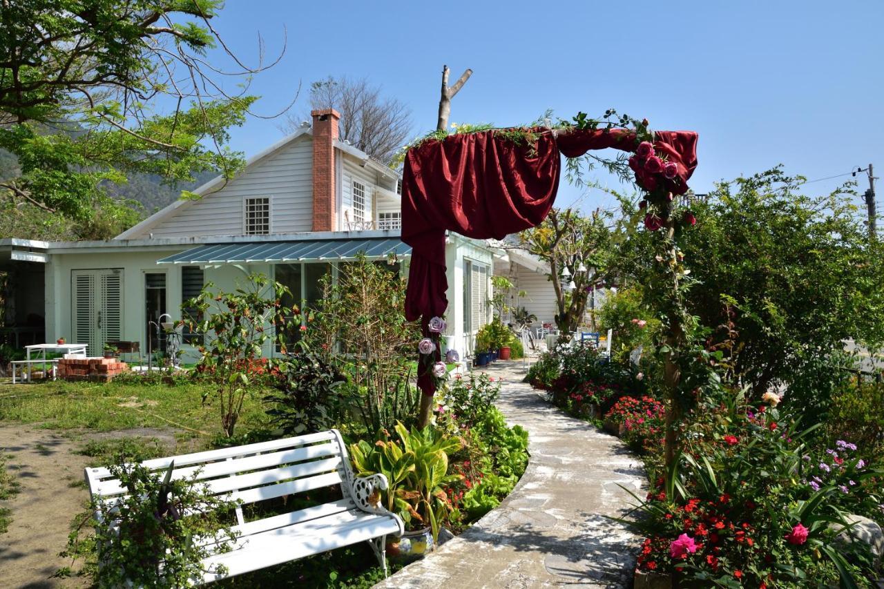 דונגהה Taitung Linyuan B&B מראה חיצוני תמונה