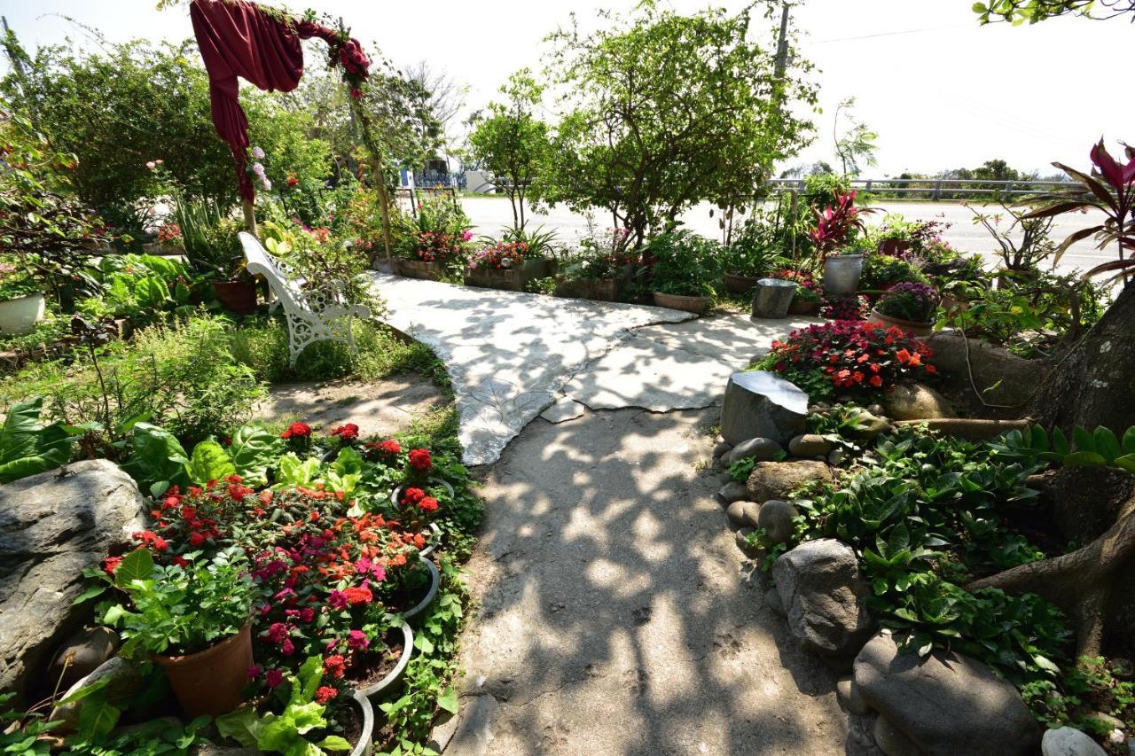 דונגהה Taitung Linyuan B&B מראה חיצוני תמונה